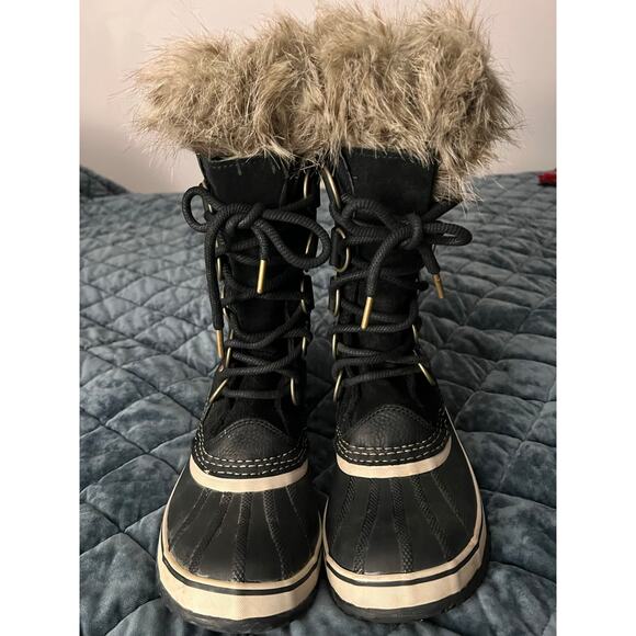 JOAN OF ARCTIC™ Women's Waterproof Boot size 8 - Picture 2 of 10